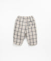 Trousers with a blend of organic cotton and recycled cotton