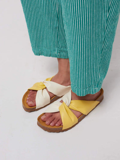 Sandalias cruzadas Bobo Choses