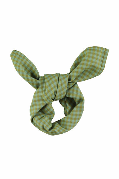 Pañuelo de algodón verde con cuadritos pequeños de la colección para otoño/invierno AW25 de Piupiuchick.