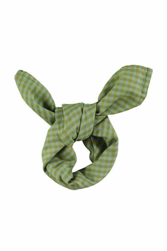 Pañuelo de algodón verde con cuadritos pequeños de la colección para otoño/invierno AW25 de Piupiuchick.