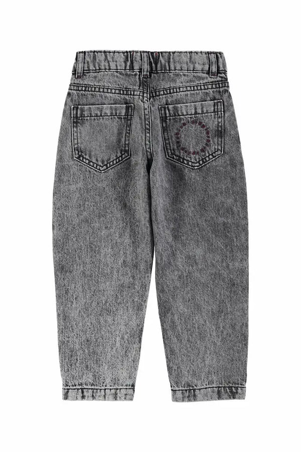 Pantalones vaqueros mom fit negro lavado  de la colección de otoño aw25  Piupiuchick- vista trasera.