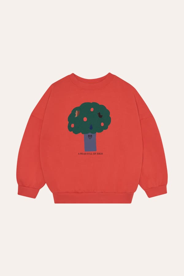 Sudadera infantil Big Tree The Campamento en algodón suave, color rojo con estampado de árbol grande en el frente.