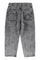 Pantalones Piupiuchick denim de color negro lavado para niños y niñas, con cintura ajustable y logo burdeos en bolsillo trasero derecho